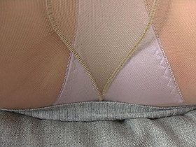 あかねさんのオナラを私渡辺が撮りました　サンプル画像02